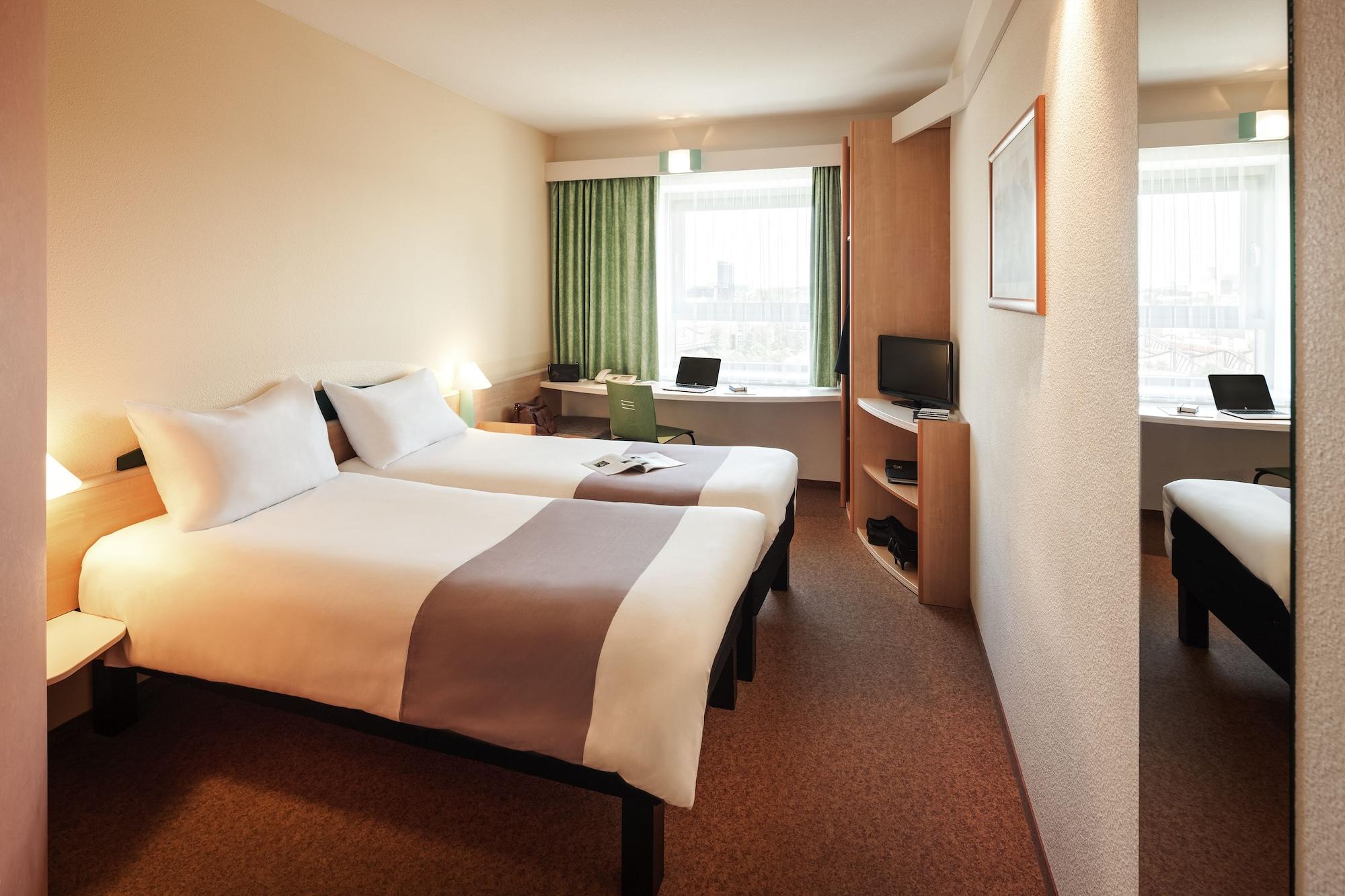 Ibis Marne La Vallee 3*
